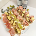 Charola mixta de canapés
