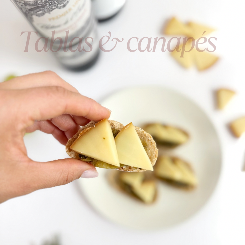 Charola mixta de canapés